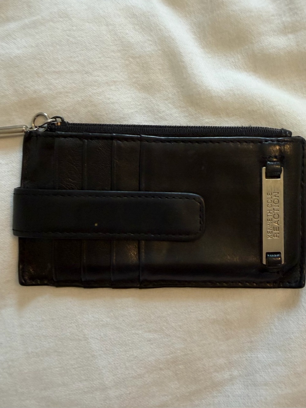 Kenneth Cole Reaction Black Leather Slim Card Wallet with Zip